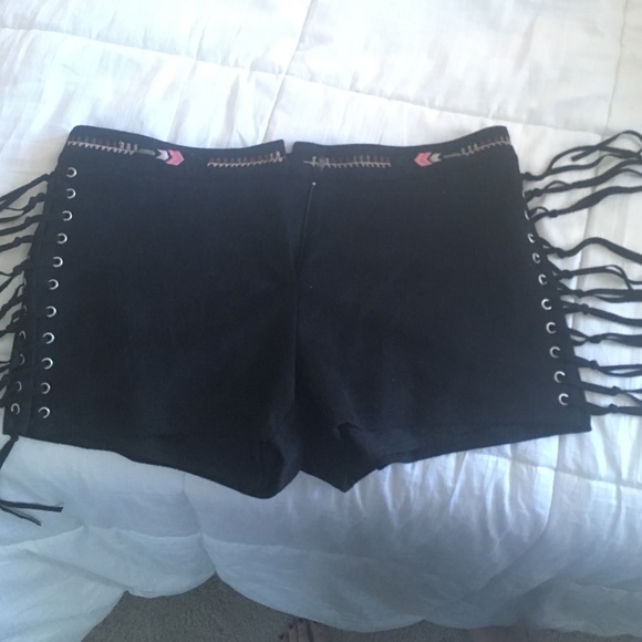 Fringe tribal black suede short size medium