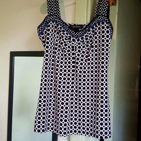 Beautiful cami.  White House Black Market.