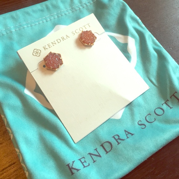Kendra Scott Macy Earrings
