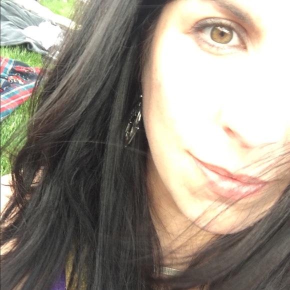 Meet your Posher, Tina - Picture 1 of 1