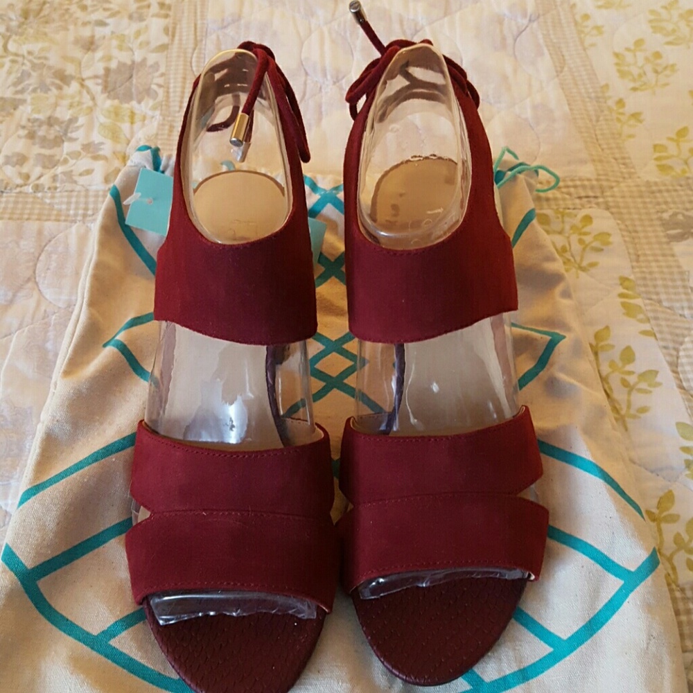 Franco Sarto Chunky heels. Never worn.