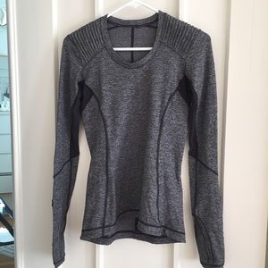 Lululemon exercise top