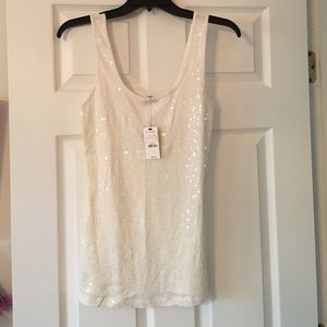 White sparkle tank