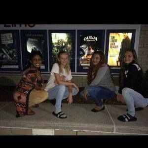 Meet your Posher, Christina