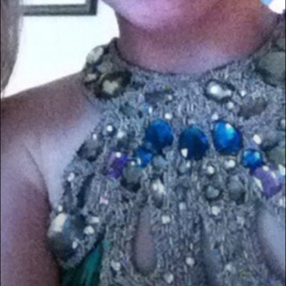 Prom dress - Picture 3 of 4