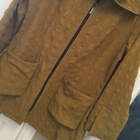 Chartreuse Jacket - Picture 2 of 4