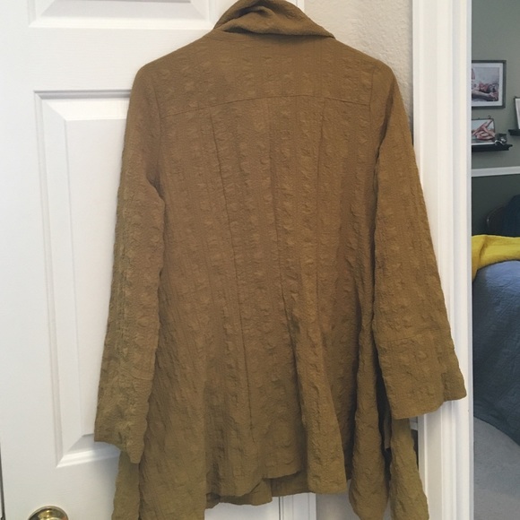 Chartreuse Jacket - Picture 4 of 4