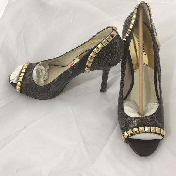 NEW MICHAEL KORS Ella Snakeskin Stilettos size: 9
