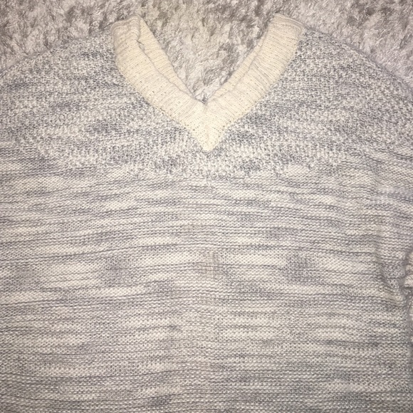 American Rag button back sweater - Picture 2 of 4