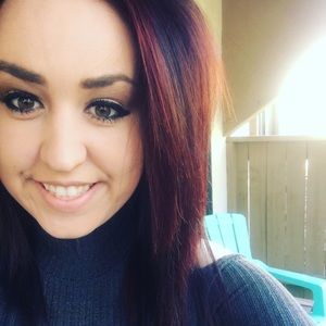 Meet your Posher, Deana