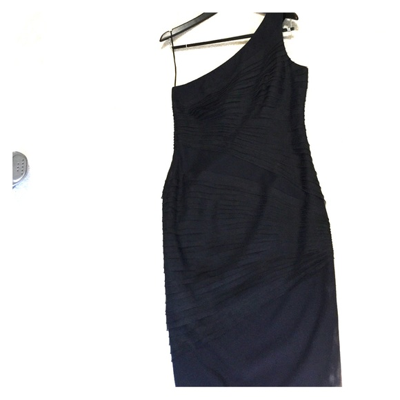 Theia Dress Black Size 8