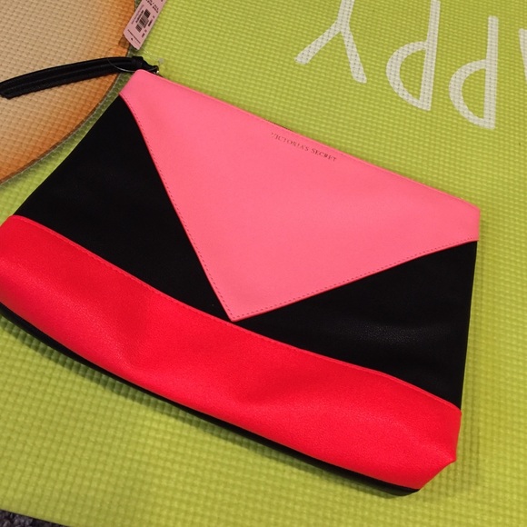Victoria's Secret Cosmetics Bag - Picture 1 of 3