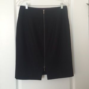 Banana Republic Back Zipper pencil skirt size 8