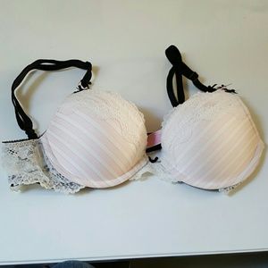 Gorgeous push up bra