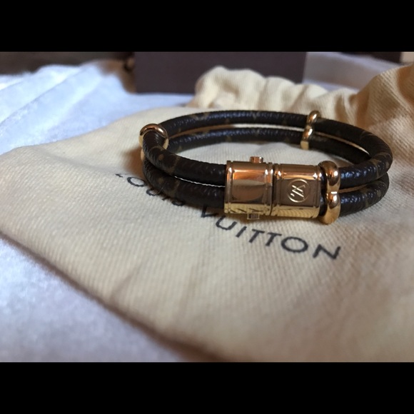 Louis Vuitton "Keep It Twice" leather bracelet NWT