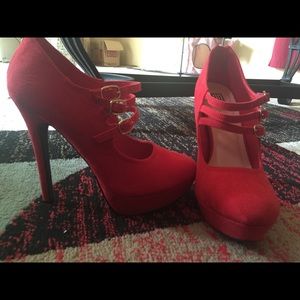 Red Heels, NWOB