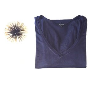 💙BOUTIQUE Navy V-neck tunic SZ Small 💙