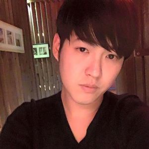 Meet your Posher, Wonjoon