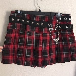 EUC plaid pleated mini skirt