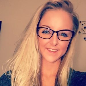 Meet your Posher, Katlynn