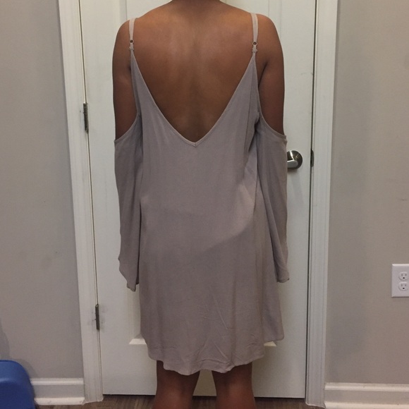 Flowy Dress - Picture 3 of 3