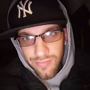 Meet your Posher, Ernest