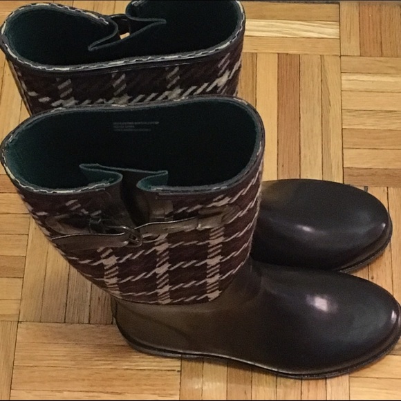 Banana Republic Tweed Rain Boots - Picture 3 of 4