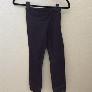 Lululemon yoga pants