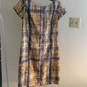 Short sleeve shift dress