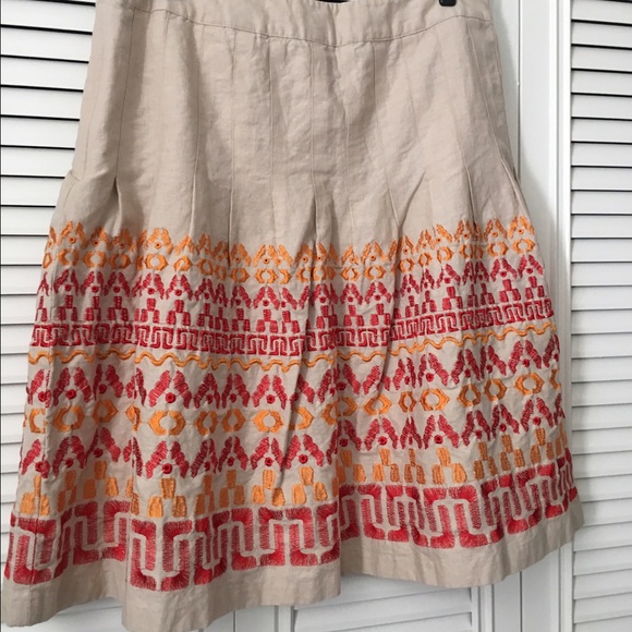 Peter Nygard Skirt - Picture 3 of 4