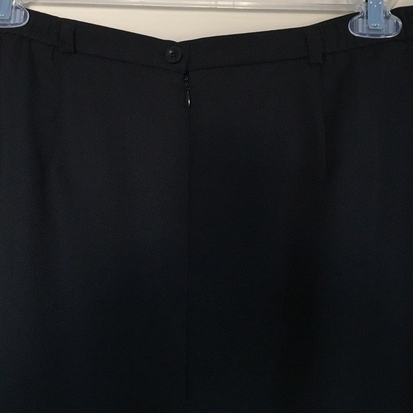 Black Skirt - Picture 2 of 4