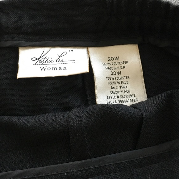 Black Skirt - Picture 4 of 4