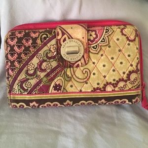 Vera Bradley turn lock wallet