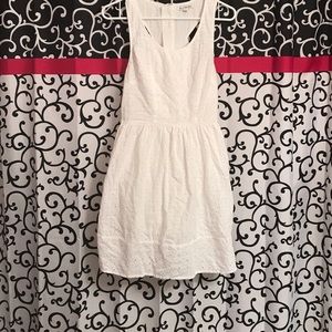 Eyelet dress with side cutouts