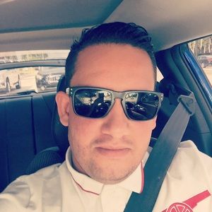 Meet your Posher, Rafael