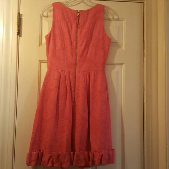 Dress - Picture 2 of 4