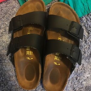 Black birkenstocks!
