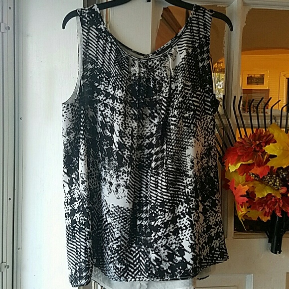 Black and white pullover top.