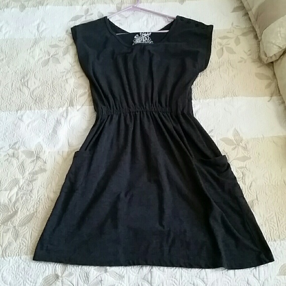 Grey dress