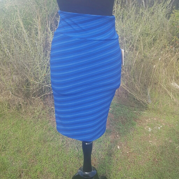 LuLaRoe Cassie pencil skirt S NWT