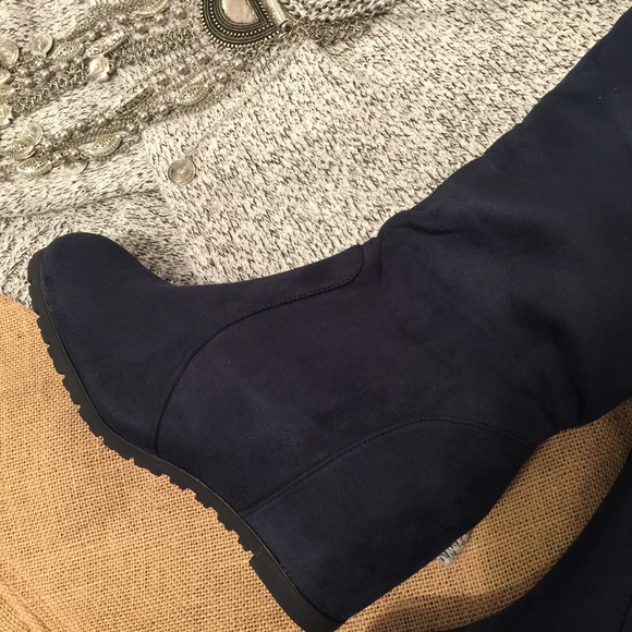 Sexy Over the Knee Wedge Boots - Picture 4 of 4