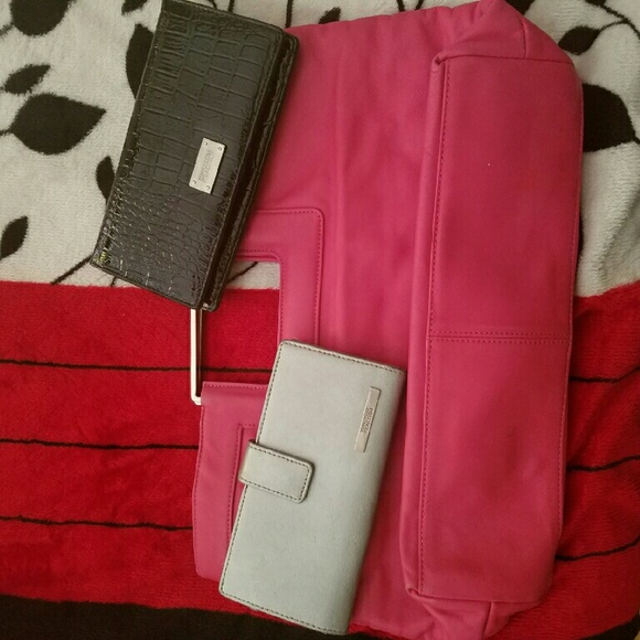 1 banana Republic purse and 2 wallets