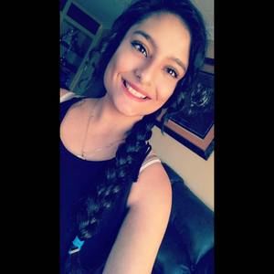 Meet your Posher, Lizet