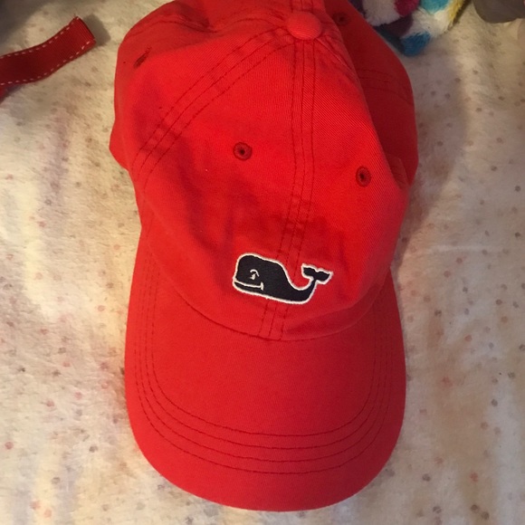 brand new Vineyard vines hat!