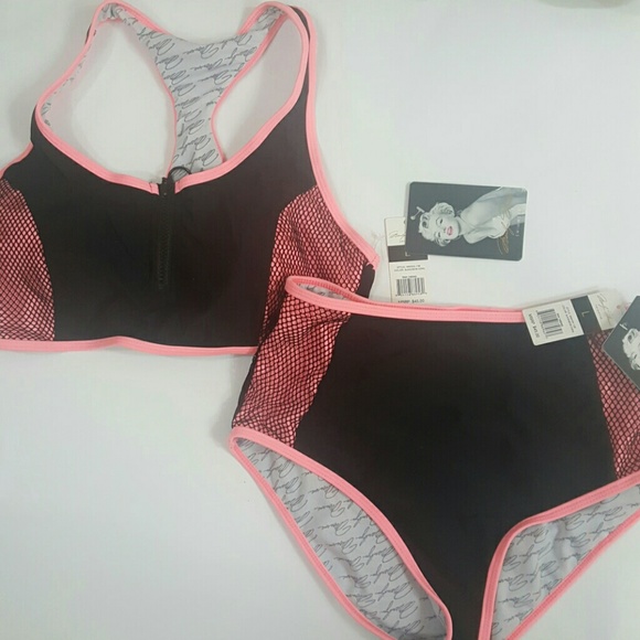 Marilyn Monroe swimwear two piece bikini