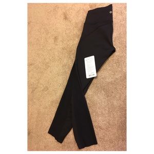 Lululemon high times se camo 7/8 length size 6