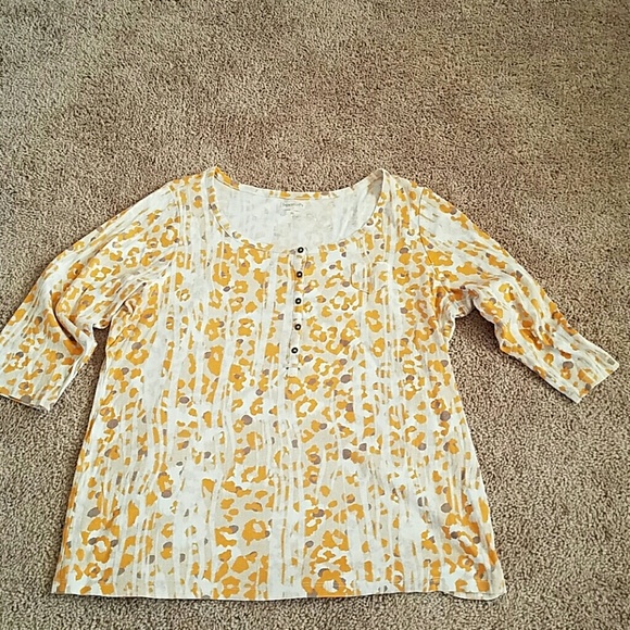 Relativity orange flowered top