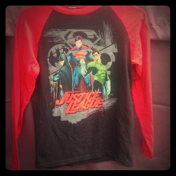 Justice league tee shirt