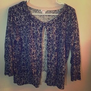 Xhilaration b&w lace print sweater