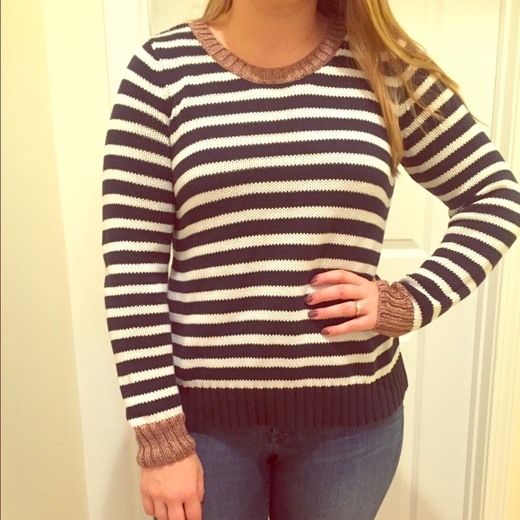 Banana Republic cozy sweater